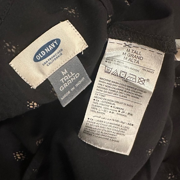 Old Navy Black and Gold Stars Sleeveless V-Neck Shift Dress Size Medium Tall - Picture 8 of 9